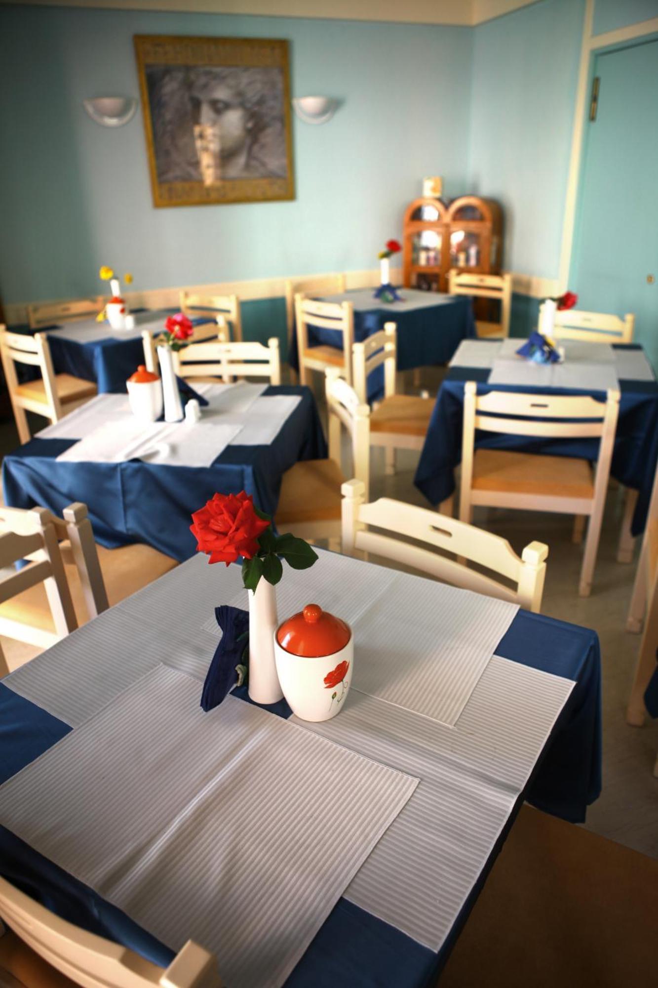 Michaelia Hotel Pétra Extérieur photo